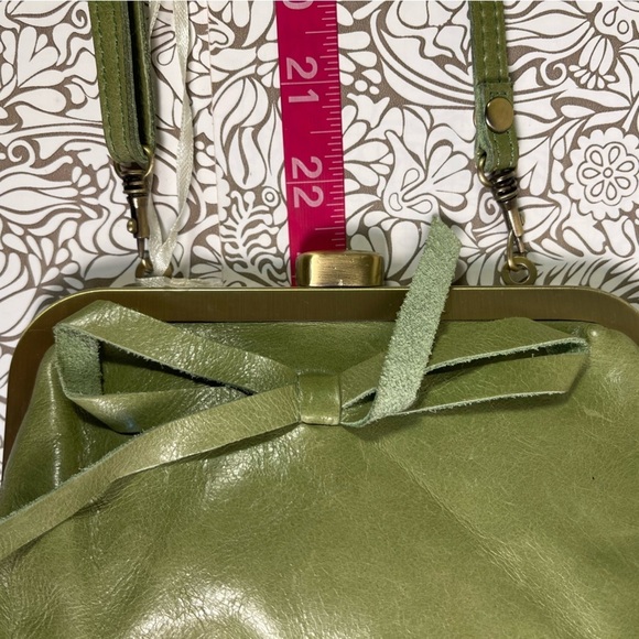 ANOKI Paris green leather kiss-lock crossbody bag - Picture 12 of 12